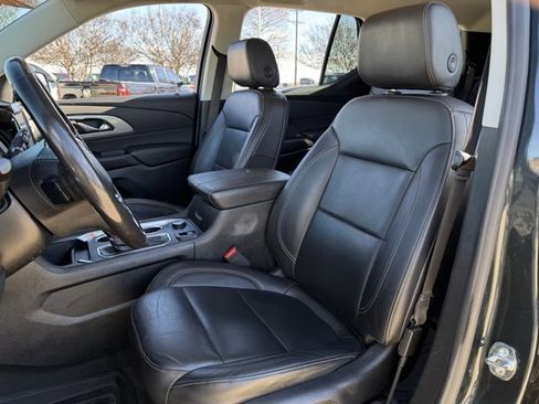 Used 2020 Chevrolet Traverse RS w/ LPO, Floor Liner Package image 29