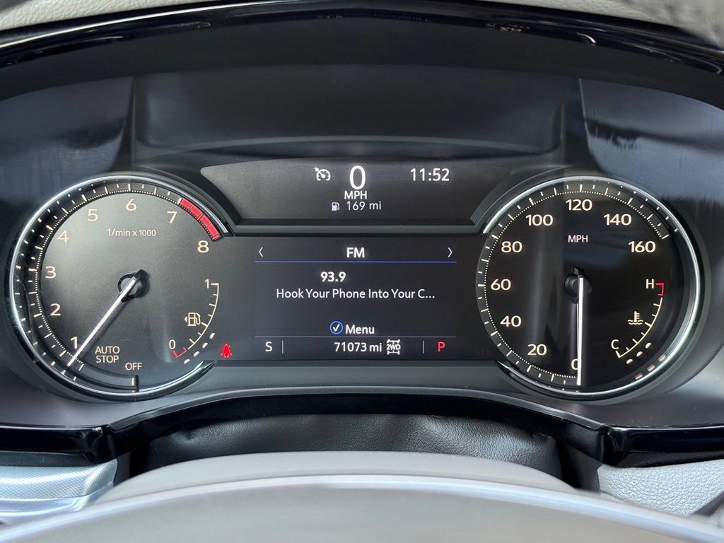 Used 2020 Cadillac XT5 Premium Luxury AWD/4WD image 29