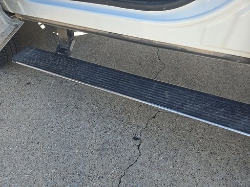 Used 2020 Ford F250 Platinum w/ FX4 Off-Road Package image 7