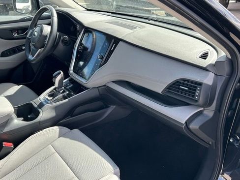 Used 2025 Subaru Legacy Premium AWD/4WD image 12