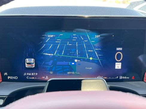 Used 2025 Lincoln Aviator Reserve w/ Equipment Group 201A image 27