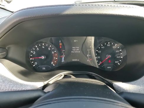 Used 2023 Jeep Compass Latitude AWD/4WD image 29