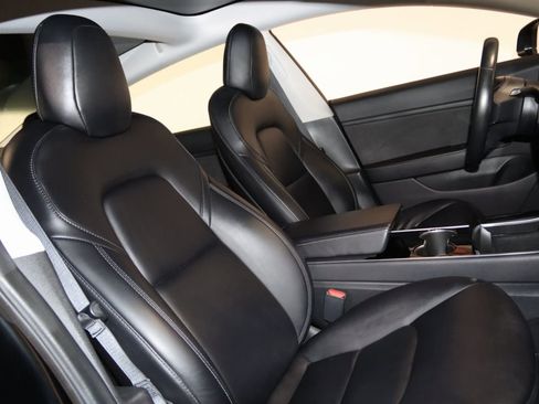 Used 2018 Tesla Model 3 Long Range image 55