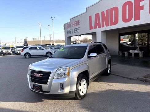 Used 2011 GMC Terrain SLE image 5