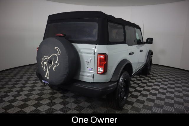 Used 2022 Ford Bronco Black Diamond AWD/4WD image 3