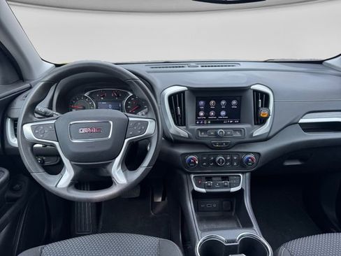 Used 2023 GMC Terrain SLE w/ Driver Convenience Package image 8