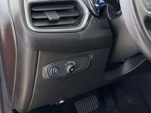 Used 2022 Chevrolet Equinox LT image 10