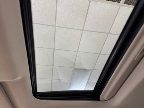 Used 2014 INFINITI QX70 2WD w/ Premium Package image 42