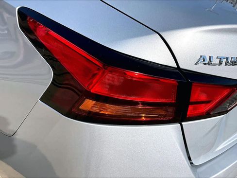 Used 2021 Nissan Altima 2.5 S image 27