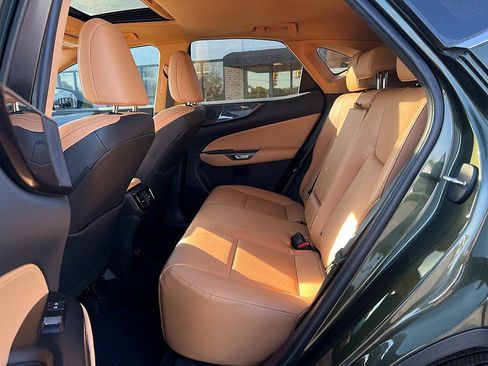 Used 2024 Lexus NX 250 FWD w/ Cold Area Package image 10