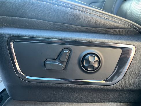 Used 2022 RAM 1500 Limited image 13