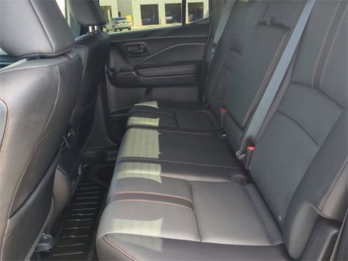 Used 2025 Honda Ridgeline TrailSport image 14