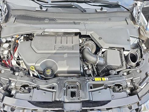New 2025 Land Rover Discovery Sport S image 30