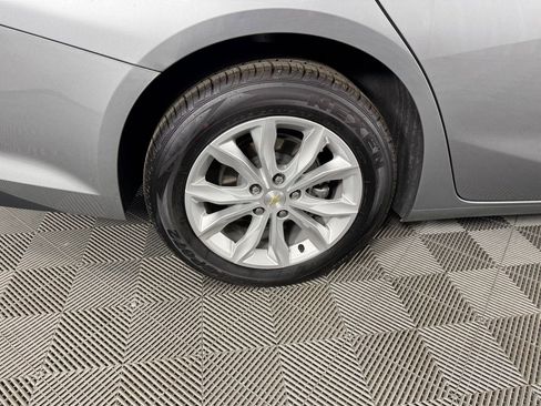 Used 2024 Chevrolet Malibu LT image 36