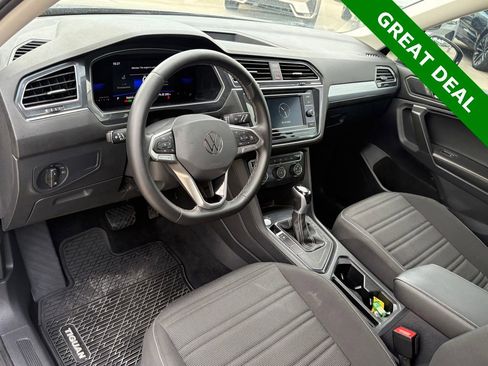 Used 2022 Volkswagen Tiguan S FWD image 14