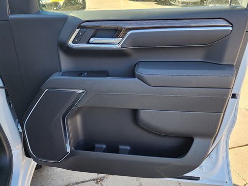 New 2026 GMC Sierra 1500 Elevation image 36