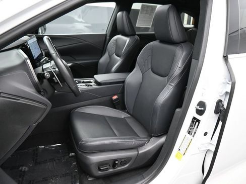 Used 2023 Lexus RX 350 Premium w/ Cold Area Package FWD image 16