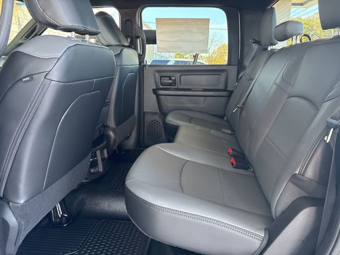 New 2026 RAM 2500 Tradesman w/ Chrome Appearance Group image 24