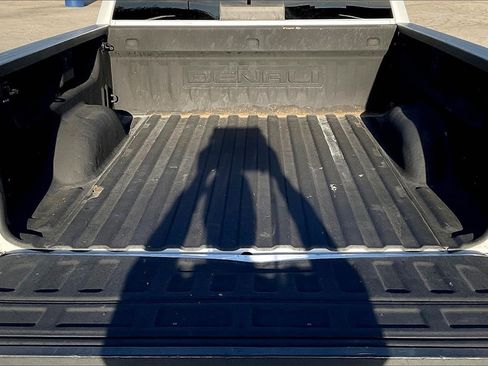 Used 2017 GMC Sierra 1500 Denali image 30