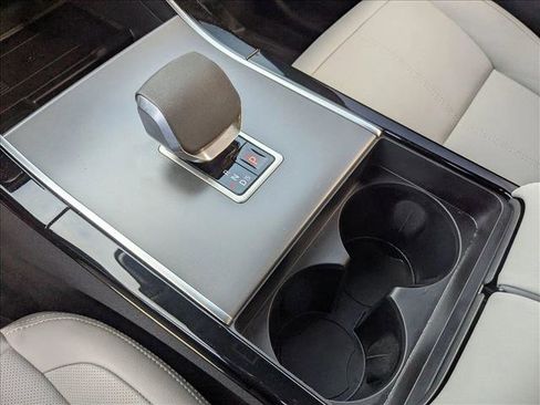 Used 2026 Land Rover Range Rover Velar S image 15