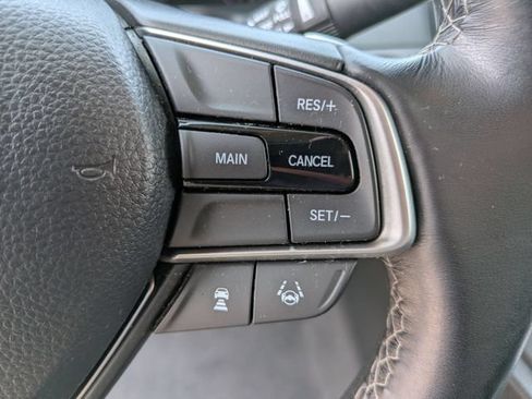 Used 2022 Honda Insight Touring image 10