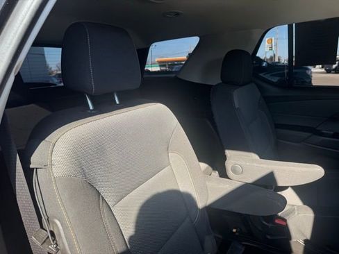 Used 2019 Chevrolet Traverse LT image 42