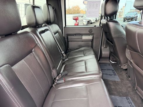 Used 2012 Ford F250 Lariat w/ Lariat Interior Pkg image 16