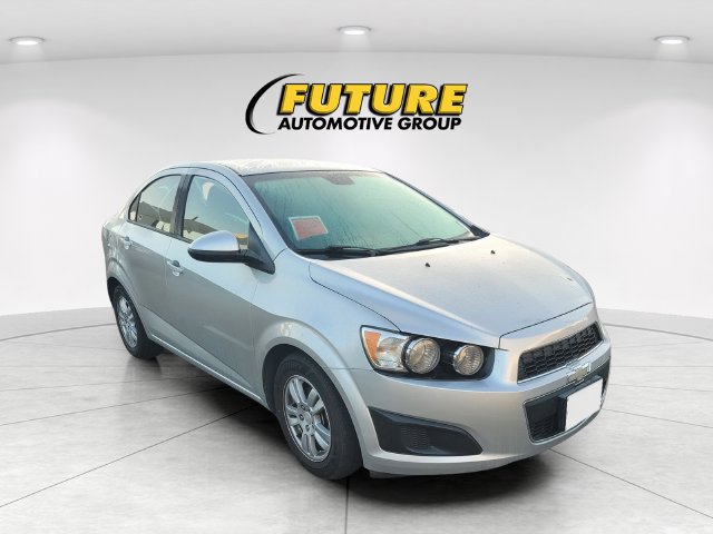 Used 2012 Chevrolet Sonic LS FWD image 1