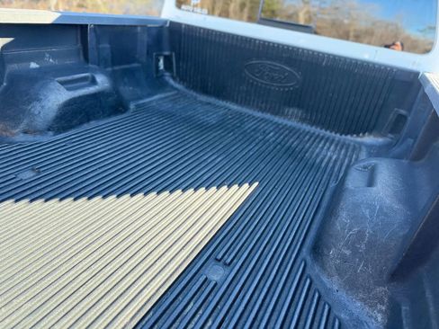 Used 2014 Ford F250 Platinum w/ FX4 Off-Road Package image 12