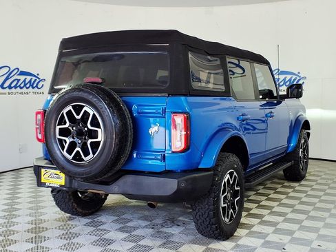 Used 2023 Ford Bronco Outer Banks AWD/4WD image 6