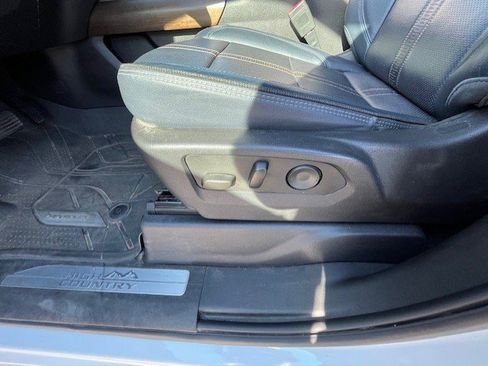 Used 2024 Chevrolet Silverado 1500 High Country image 7