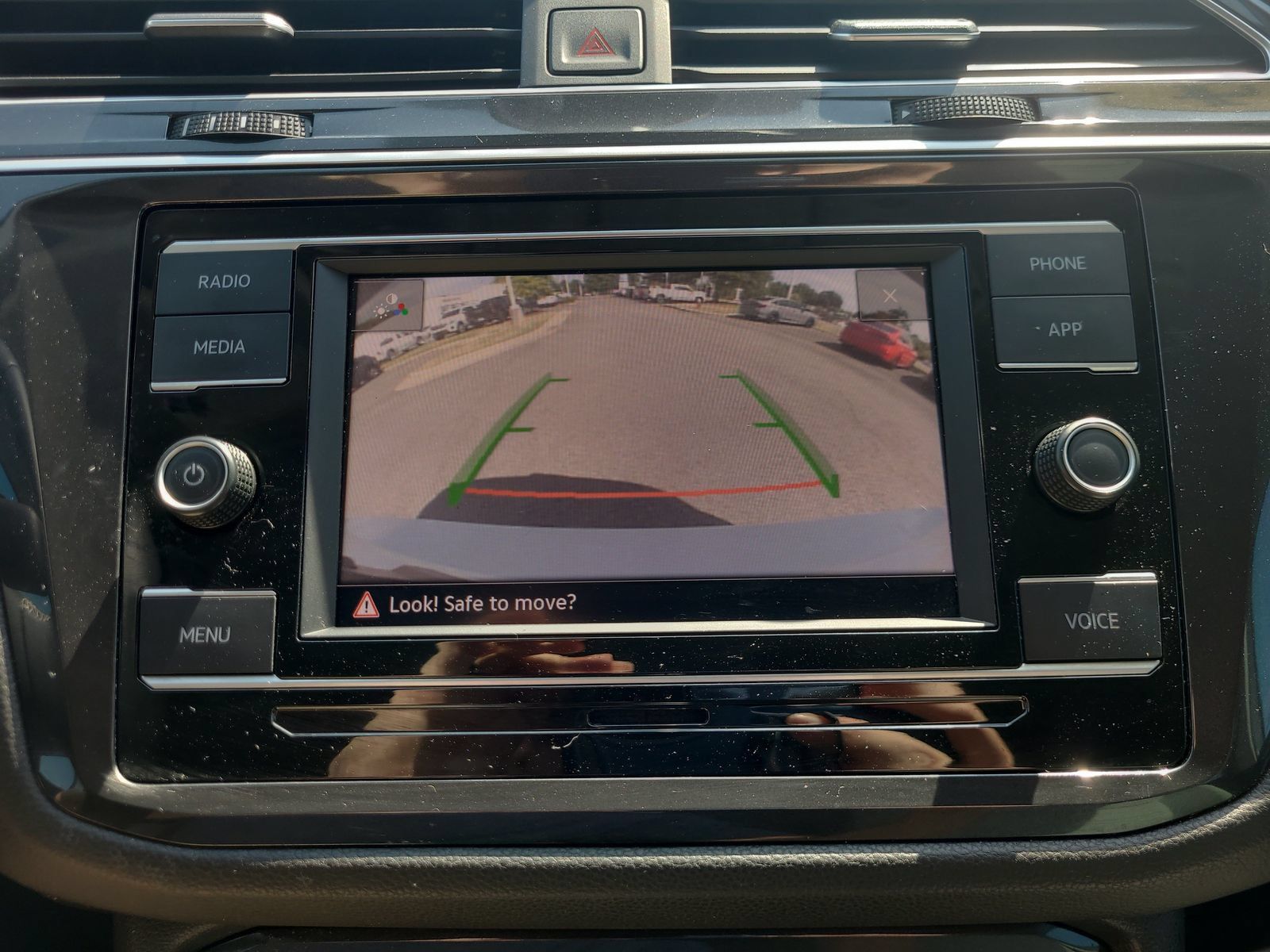 Used 2024 Volkswagen Tiguan S FWD image 31
