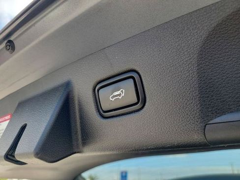 Used 2020 Kia Telluride EX w/ Towing Package FWD image 10