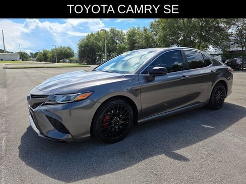 Used 2019 Toyota Camry SE FWD image 7