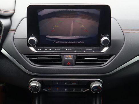 Used 2022 Nissan Altima 2.5 SR image 25