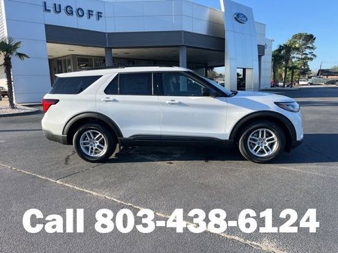 New 2026 Ford Explorer Active image 2