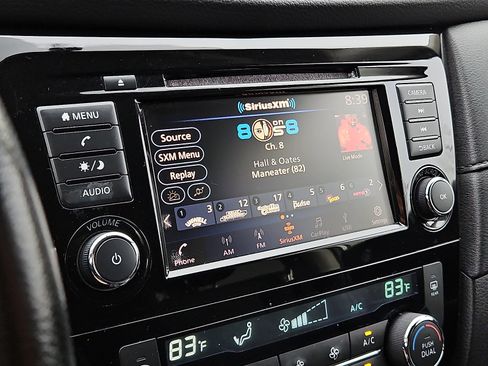 Certified 2018 Nissan Rogue SV image 13