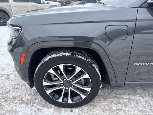 Used 2022 Jeep Grand Cherokee Overland image 6