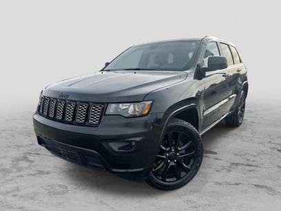 Used 2020 Jeep Grand Cherokee Altitude