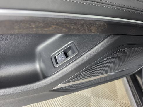 New 2026 Audi A8 L 3.0T AWD/4WD image 19