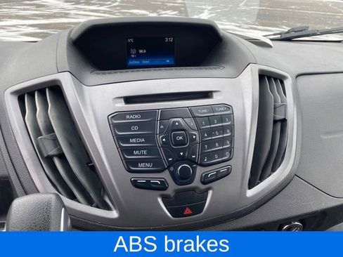 Used 2019 Ford Transit 150 XLT image 9