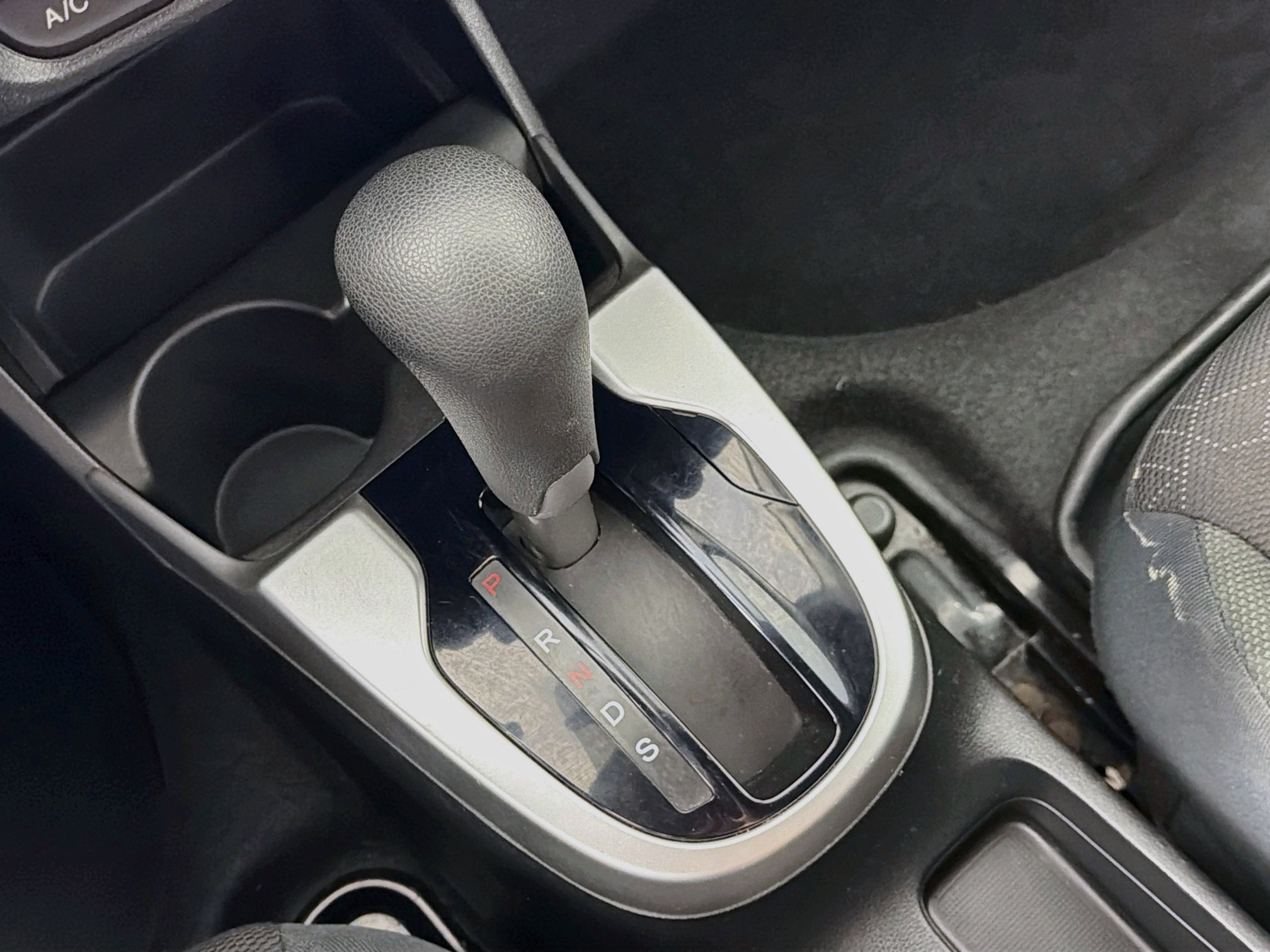 Used 2016 Honda Fit EX image 24