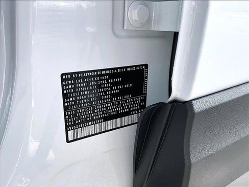 Used 2024 Volkswagen Taos S FWD image 30