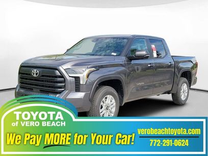 New 2026 Toyota Tundra SR5 w/ SR5 Premium Package