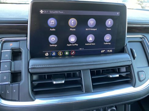 Used 2021 Chevrolet Tahoe LT image 13