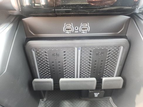 New 2025 RAM 2500 Laramie image 10