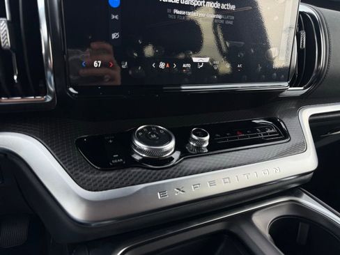 New 2025 Ford Expedition Max Platinum w/ Stealth Performance Package image 18