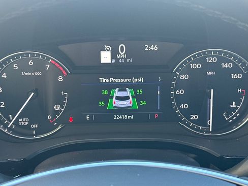 Used 2025 Cadillac XT5 Premium Luxury image 35