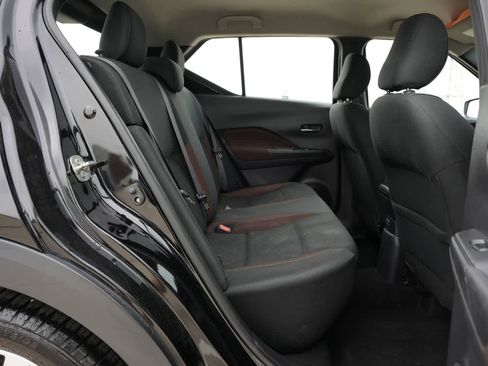 Used 2020 Nissan Kicks SR FWD image 18