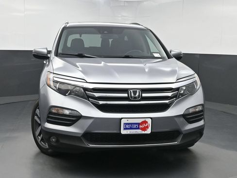 Used 2017 Honda Pilot Elite image 43